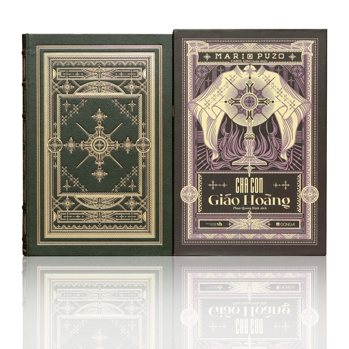 Sách "Cha con Giáo hoàng" ấn bản giới hạn bìa da cao cấp