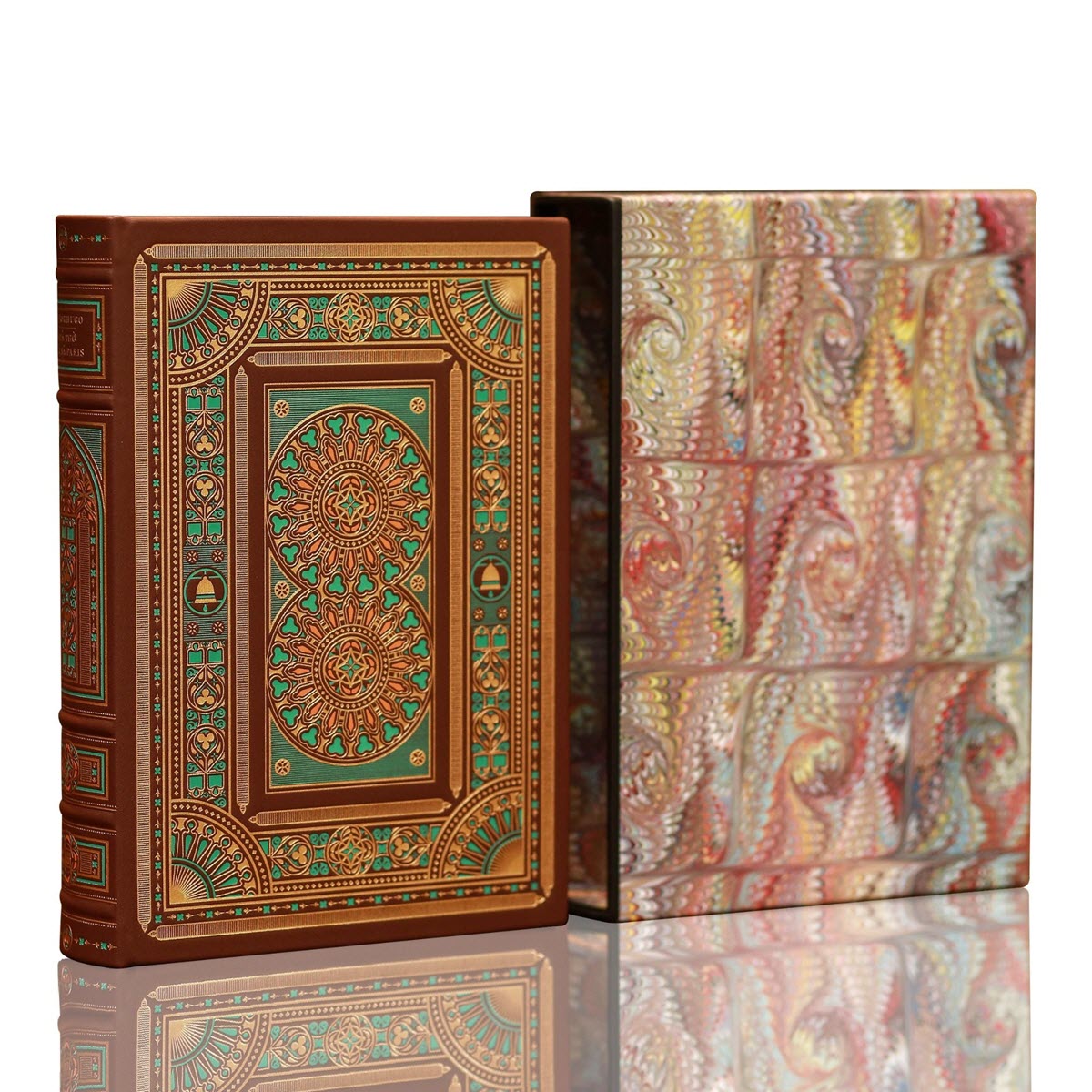 Tiểu thuyết "Nhà thờ Đức Bà Paris" – Victor Hugo bìa da nâu