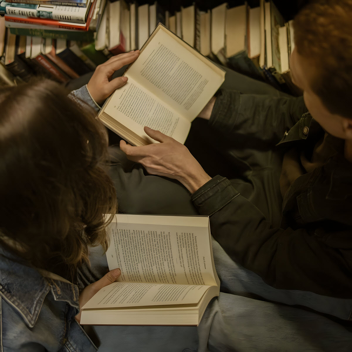 ai làm nên hiện tượng "sách bán chạy"