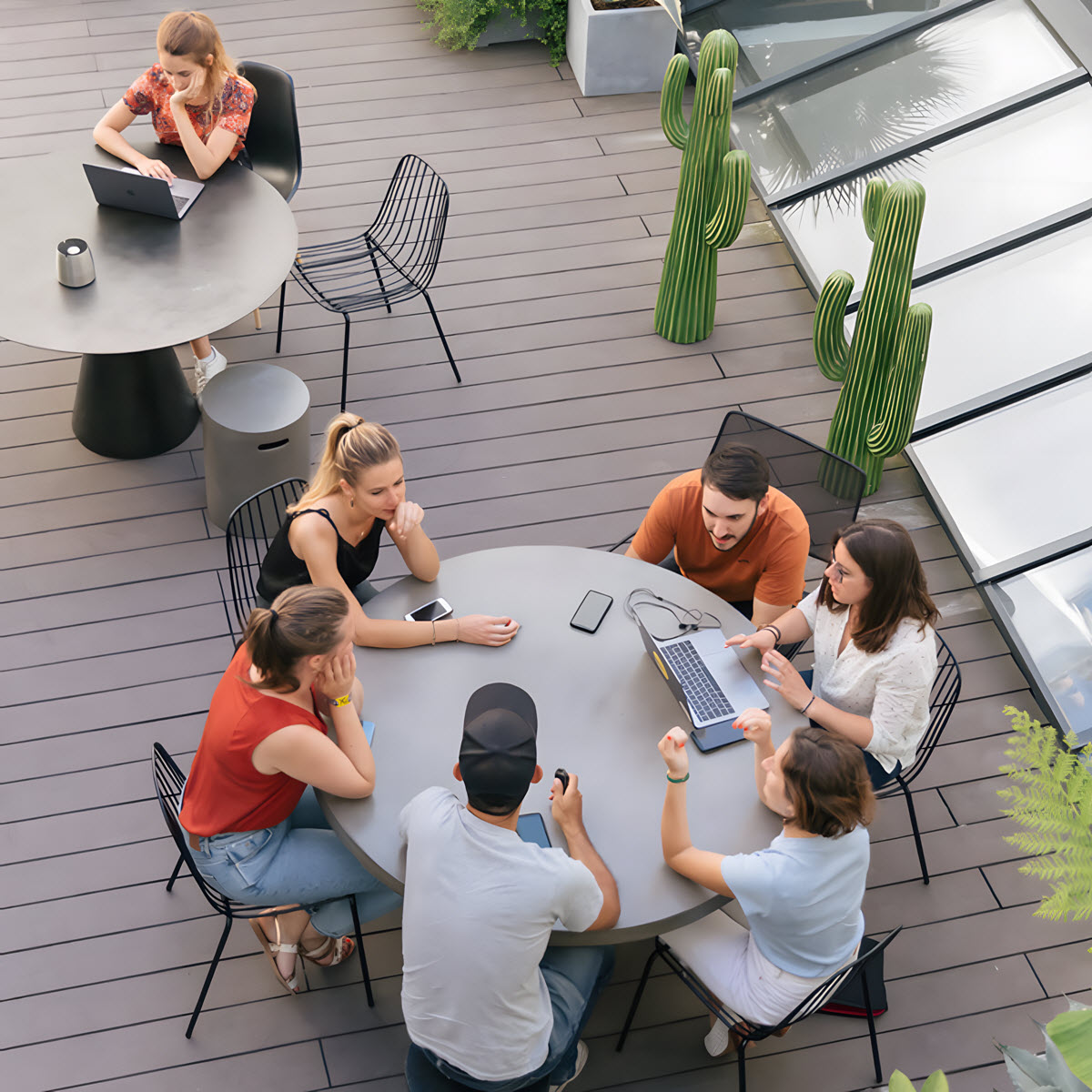 sách phát triển kỹ năng xã hội cho người hướng nội