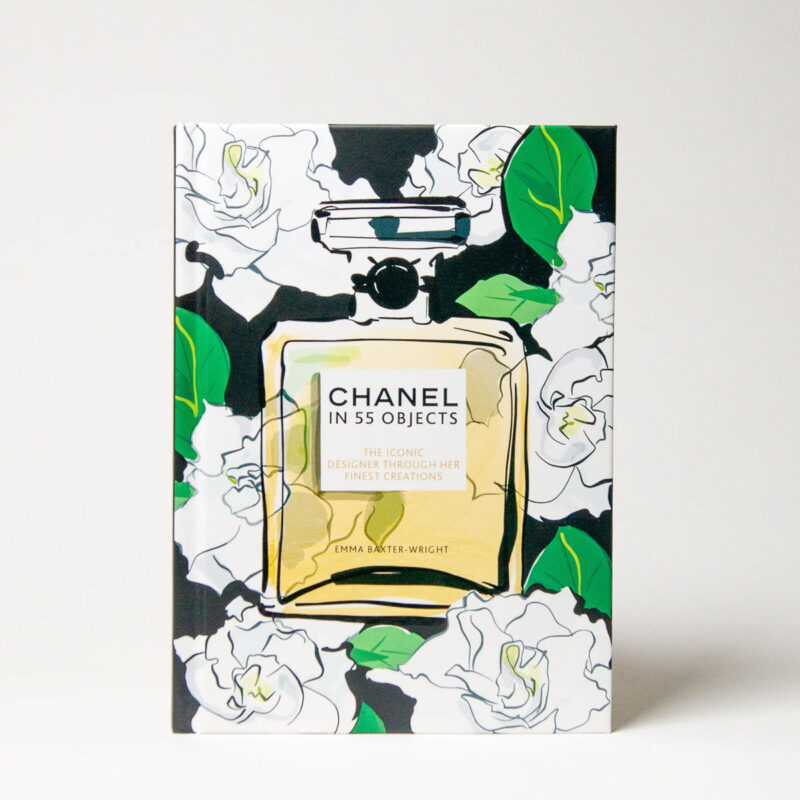 Sách Chanel in 55 Objects (Bìa Cứng)