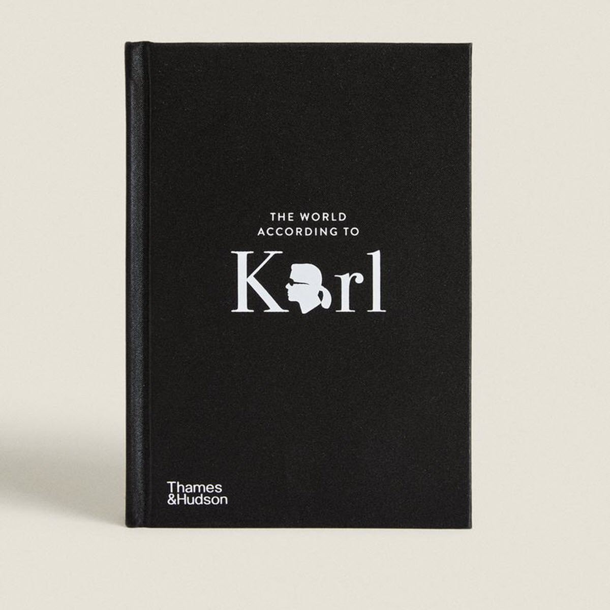 Sách The World According to Karl - The Wit and Wisdom of Karl Lagerfeld