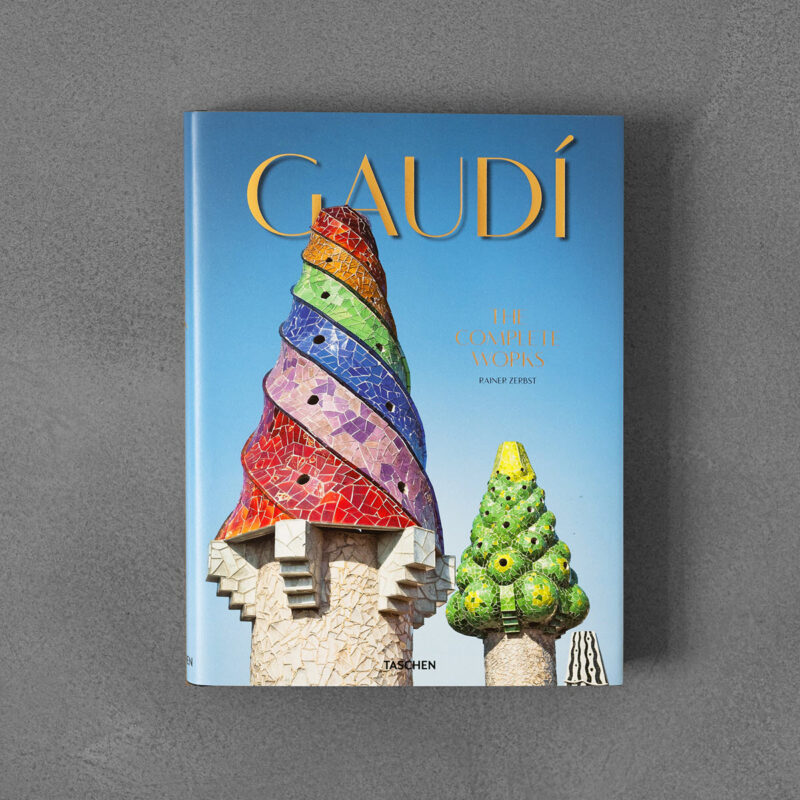 Sách Gaudí. The Complete Works. 40th Ed.